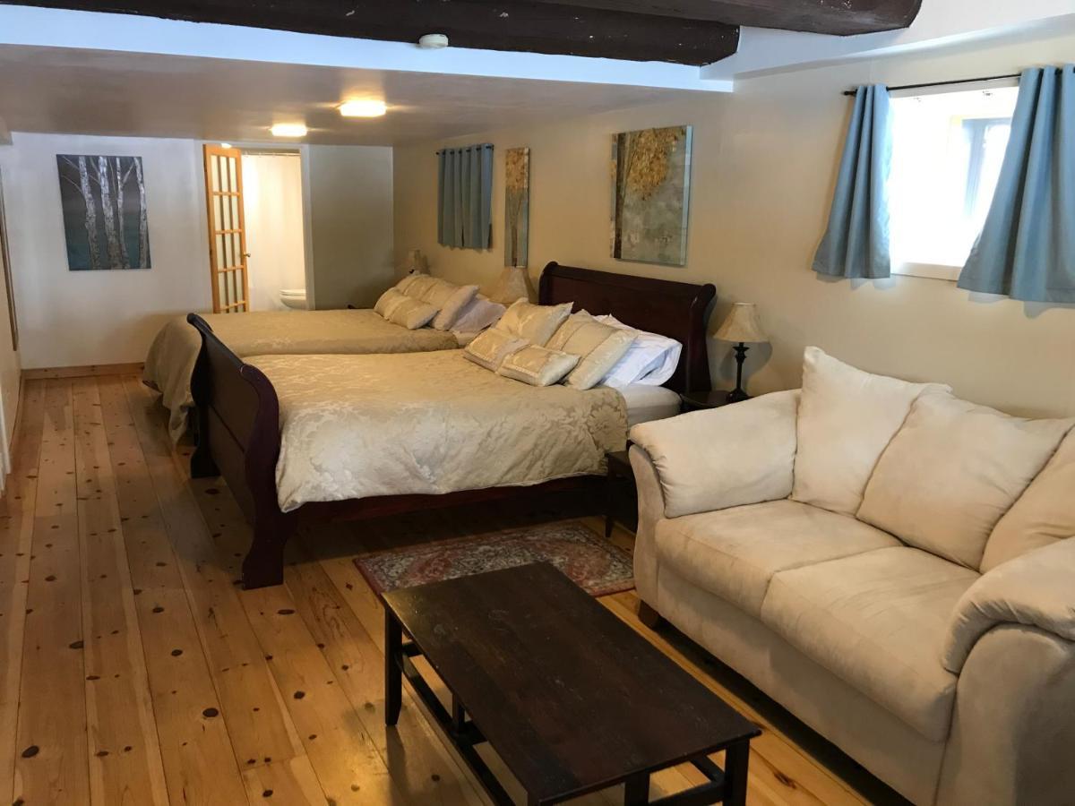 La Grange Country Inn Вейкфілд Екстер'єр фото