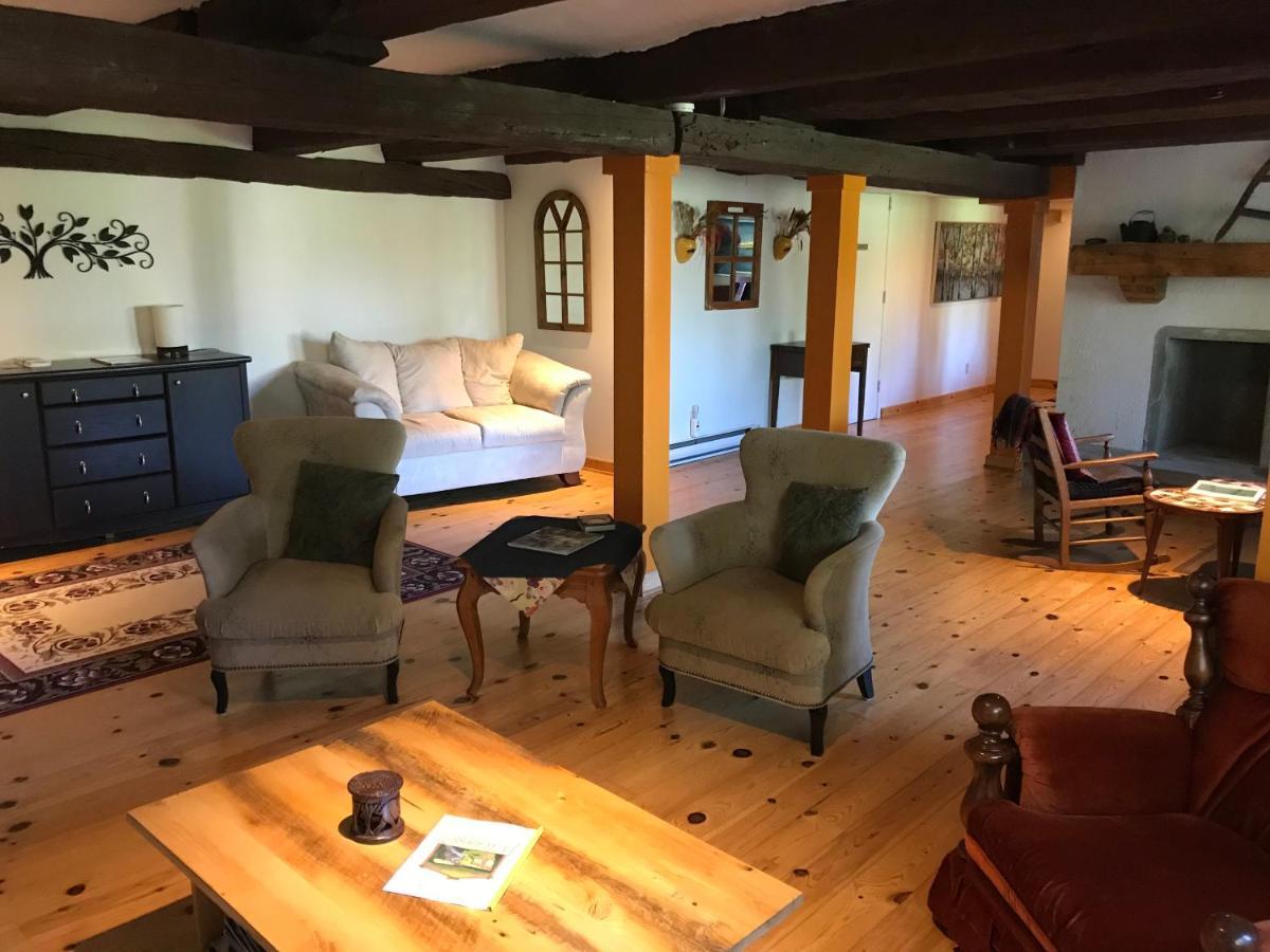 La Grange Country Inn Вейкфілд Екстер'єр фото